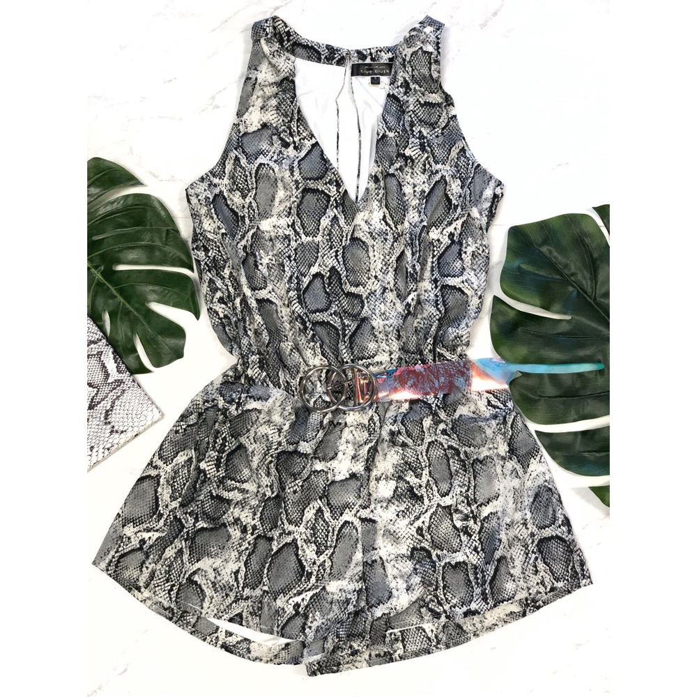 🚨SOLD OUT🚨Snake print romper